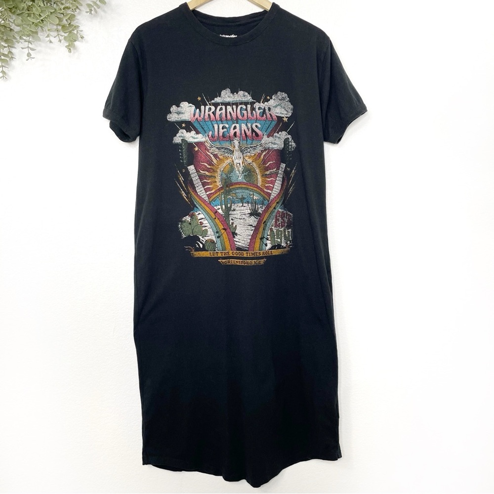 Wrangler Black Graphic Dress - Picture 5 of 7